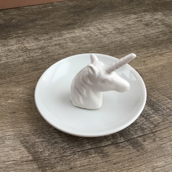 Unicorn 🦄 ring holder - Picture 2 of 6